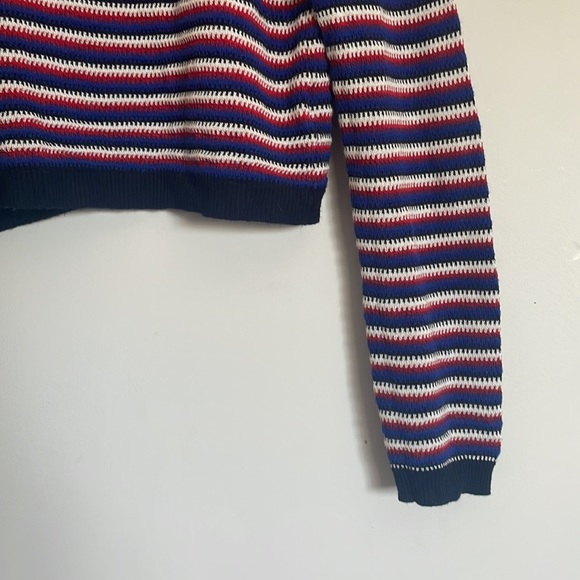 Women’s XL 80s inspired crop sweater. - Picture 4 of 4